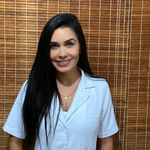 Transformação de Vida: A Nutricionista Débora Bitencourt e seu Impacto na Saúde de seus Clientes